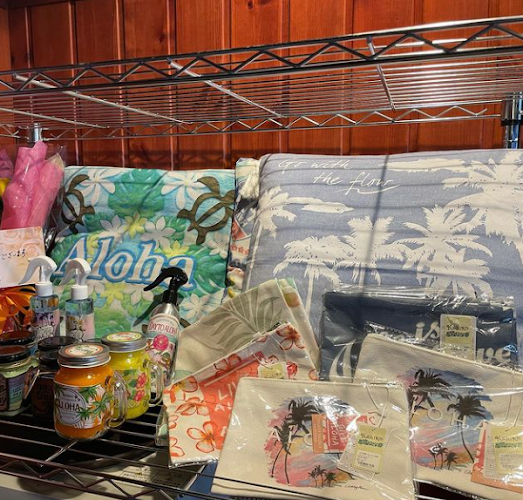 〒254-0043 神奈川県平塚市紅谷町９−１８ 中島ビル 3F