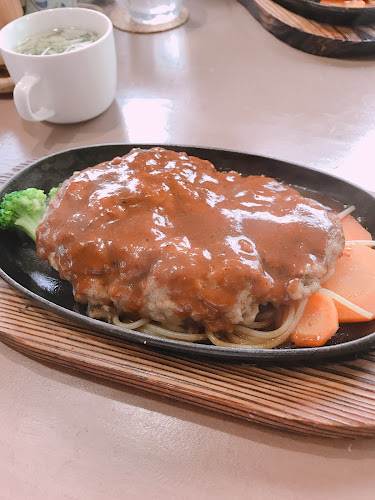 Opinii despre ピガール în 稚内市 - 飲食業