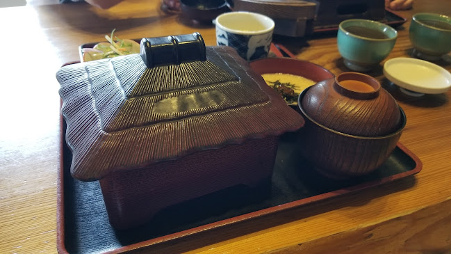 〒379-2203 群馬県伊勢崎市曲沢町１７１−８