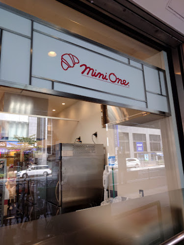 Opinii despre ミニワン 堺高島屋店 în 堺市 - 飲食業