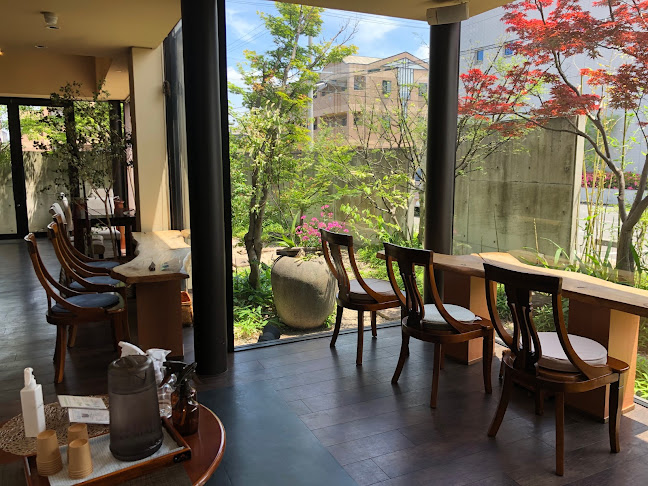 Opinii despre 御菓子所 勉強堂 川口店 în 富山市 - 飲食業