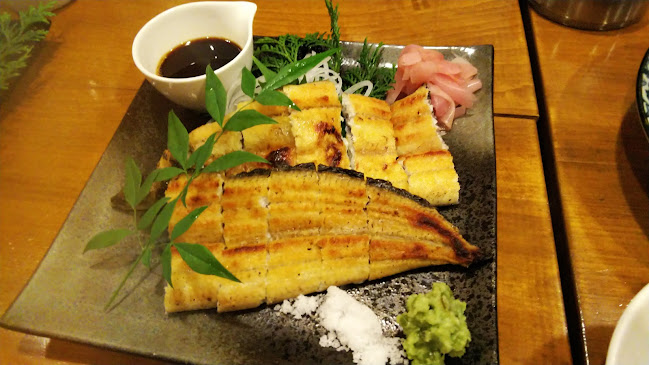 〒780-0841 高知県高知市帯屋町１丁目１０−７