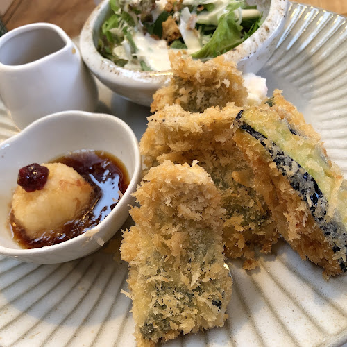 Opinii despre かごしま食堂あじとみ în 鹿児島市 - 飲食業