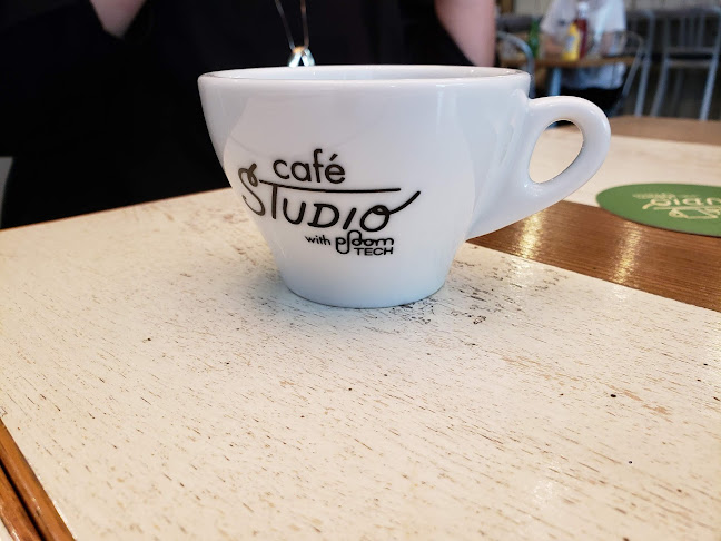 cafe STUDIO - 渋谷区