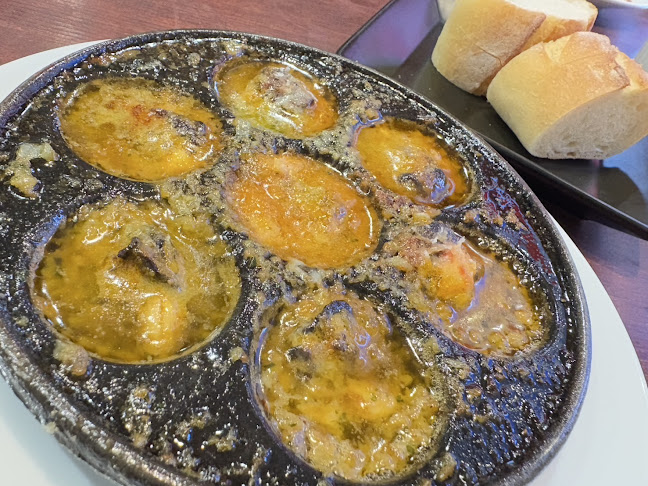 フレンチ居酒屋 えとね - 飲食業
