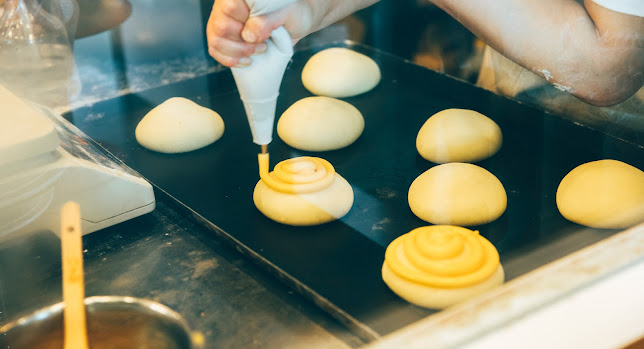 Opinii despre パティスリーストラスブール NOVA店 în 横浜市 - 飲食業