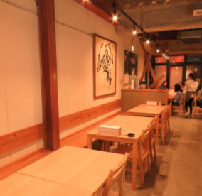 〒815-0083 福岡県福岡市南区高宮３丁目２−２６