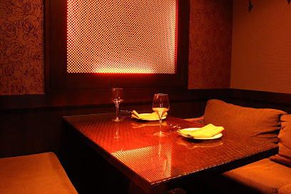 ワインと料理 セラヴィ