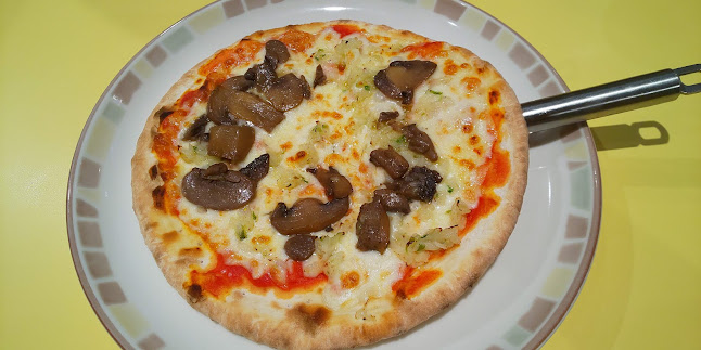 サイゼリヤ 三島南店 - 飲食業