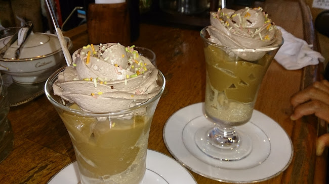 Opinii despre カフェ・コンティニュー în 横須賀市 - 飲食業