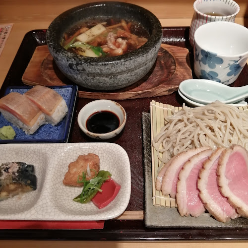 花ちょうちん 膳所 ときめき坂 - 飲食業