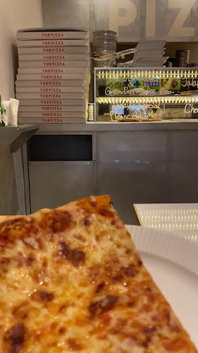 The Pizza Tokyo Hiroo