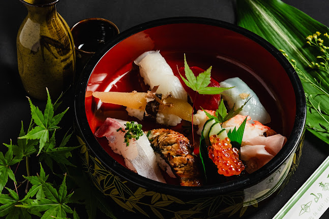 Opinii despre 山寿司 în 大阪市 - 飲食業