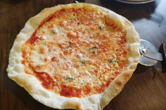 Opinii despre アルフォルノ în 京都市 - 飲食業