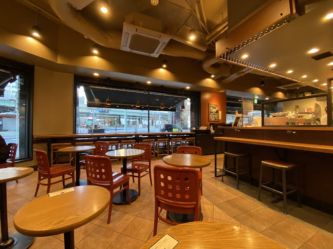 〒103-0022 東京都中央区日本橋室町１丁目７−１ スルガビル 1F