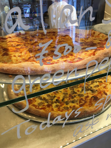 Comentarii opinii despre The Pizza Tokyo Hiroo