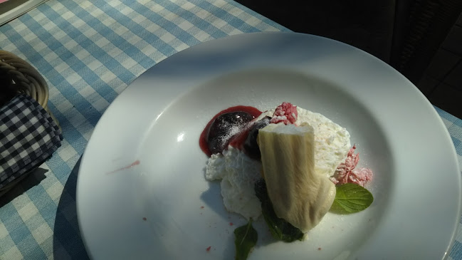 ラ・ベントゥーラ - 飲食業