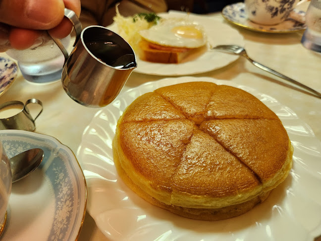 〒542-0071 大阪府大阪市中央区道頓堀１丁目７−４