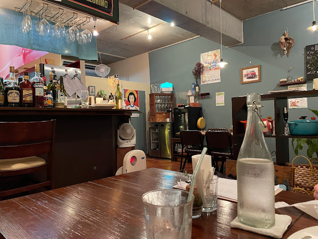 Opinii despre ナチュラーレ în 浦添市 - 飲食業