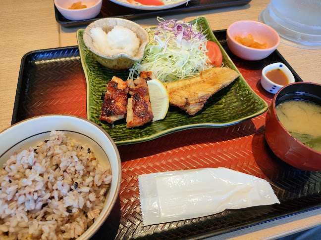 〒458-0041 愛知県名古屋市緑区鳴子町４丁目１−２