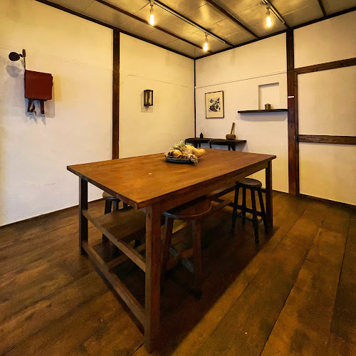 Opinii despre stand&gallery 途艸 - ミチクサ | クラフトジン カフェ バー ギャラリー 昼飲み cafe bar michikusa みちくさ 小田原 în 小田原市 - 飲食業