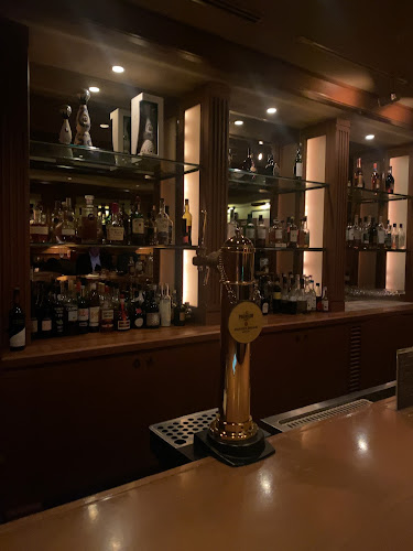 Opinii despre バー「ベイ・ウエスト」 în 横浜市 - 飲食業