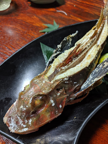 Comentarii opinii despre 地物魚専門料理 やつはし