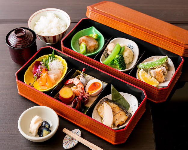 すき焼きしゃぶしゃぶ 小豆 上野御徒町店 - 飲食業