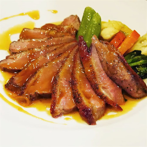 おいしい肴＆ワインバー IL BOSCO - 飲食業