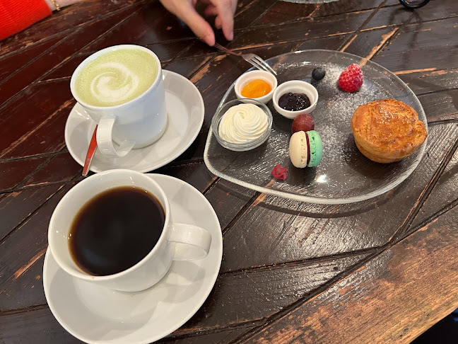 Comentarii opinii despre Patisserie cafe L’Or (パティスリーカフェロール)