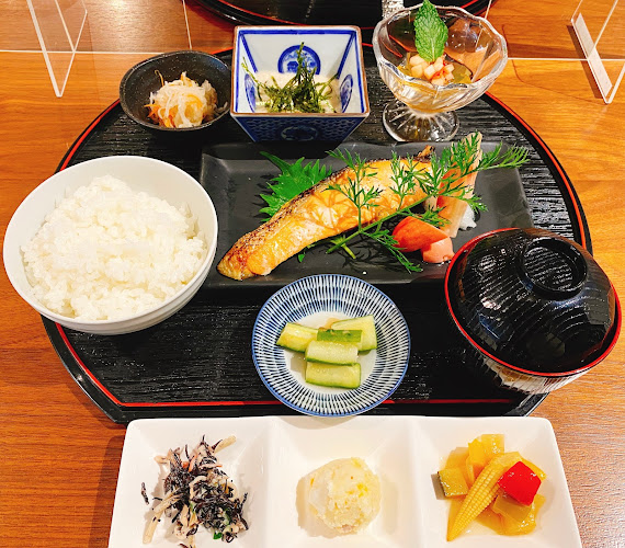 Comentarii opinii despre 匠サローネ