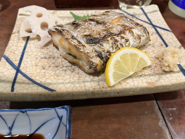 酒房 八重 - 飲食業