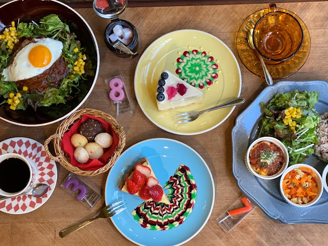 cafe太陽ノ塔 NAMBA CITY - 大阪市