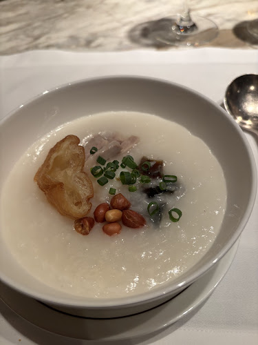 〒100-0006 東京都千代田区有楽町１丁目８−１