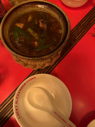 Opinii despre LUCKY ALEXANDER CHINA în 目黒区 - 飲食業