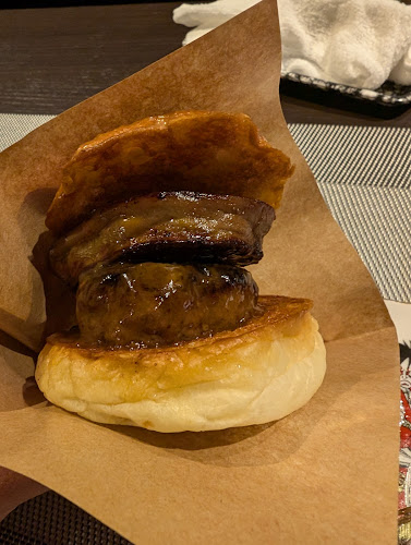 Opinii despre 鉄板フレンチ Pivote（ピヴォーテ） în 名古屋市 - 飲食業