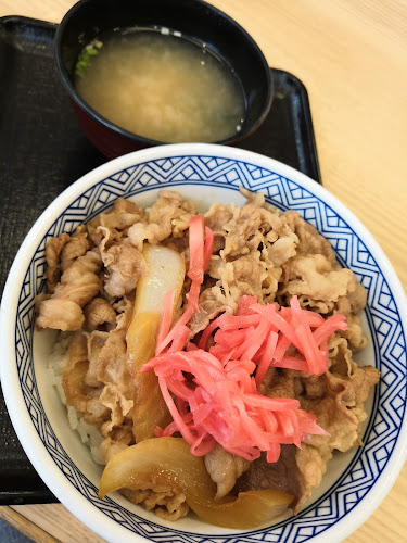 Comentarii opinii despre 吉野家 神戸伊川谷店