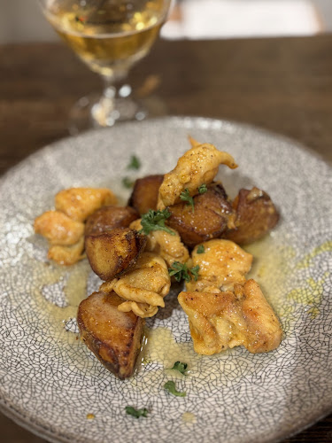 トリワイン PIKOSHHHU ピコシュー 京橋店