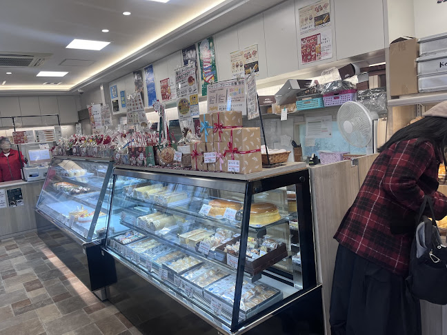 Comentarii opinii despre コミベーカリー 知寄町本店