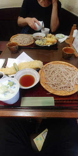 〒390-0811 長野県松本市中央３丁目３−２