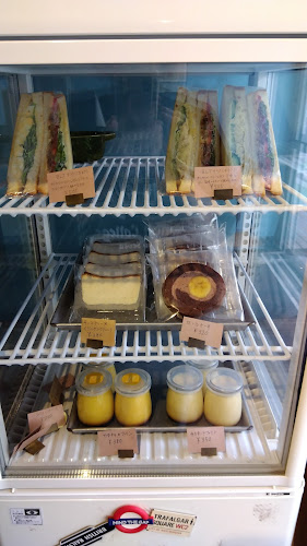 ケルムスコット カフェ - さいたま市