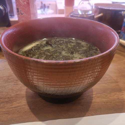 Comentarii opinii despre きときと寿し富山駅店 とやマルシェのれん横丁