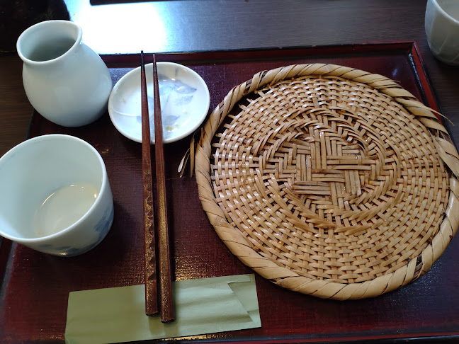 〒390-0811 長野県松本市中央３丁目３−２