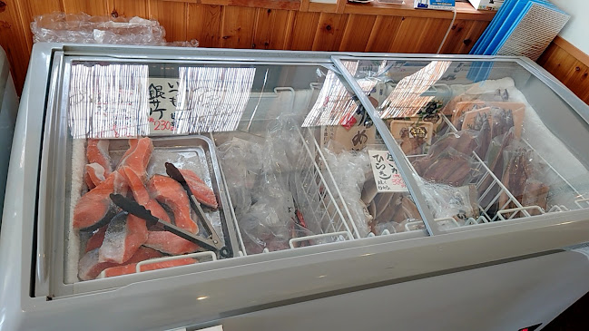 すみれ商店「インスタ、HP見てください」予約はLINEです