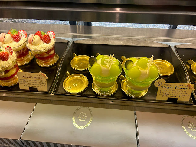 Patisserie cafe L’Or (パティスリーカフェロール) - 飲食業