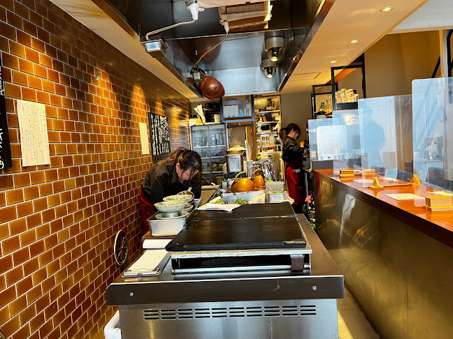 鉄板焼と野菜へいきゅう