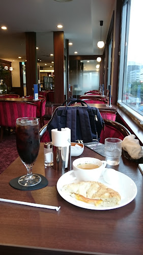 喫茶室ルノアール 歌舞伎座前店 - 飲食業