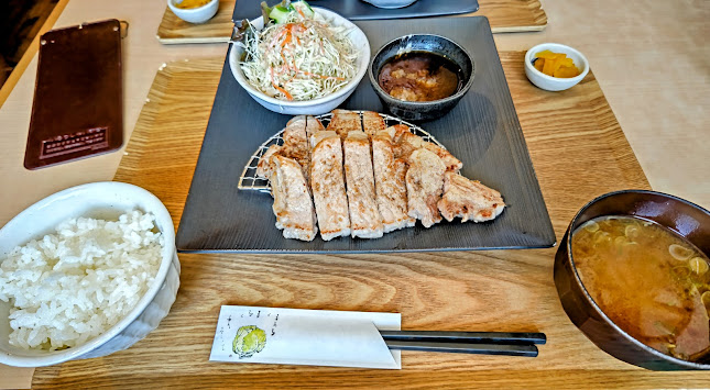 〒486-0925 愛知県春日井市中切町１８−１