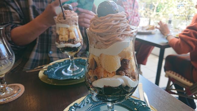 〒462-0038 愛知県名古屋市北区稚児宮通２丁目１６