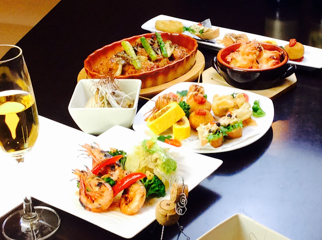 オーパス - 飲食業